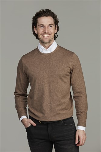 CREW NECK SWEATER